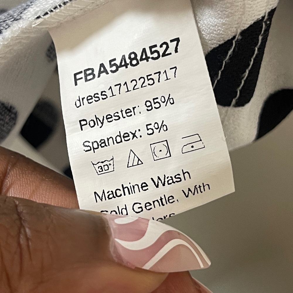 H&M Womens Dress Size XS White and Black Polkadots Ruffled Fit & Flare - Picture 7 of 11